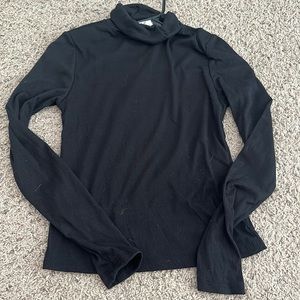 black long sleeve turtle neck